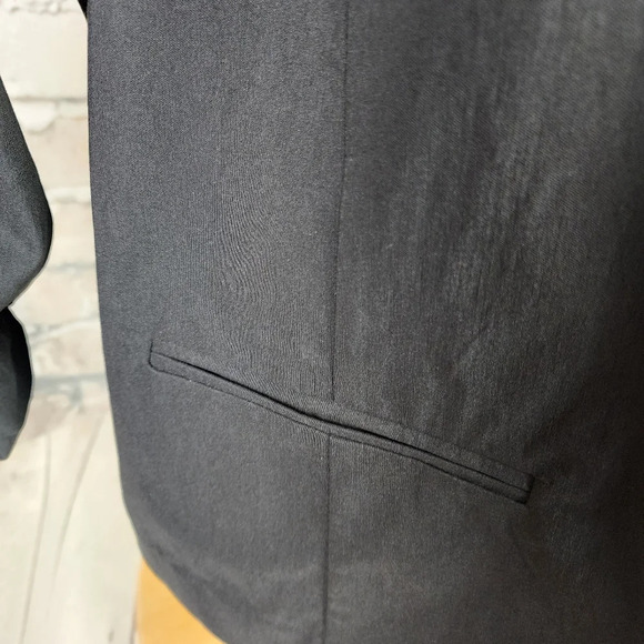 Torrid Deluxe  Stretch Ruched Sleeved Blazer Unlined Black Size 4 - Picture 5 of 14